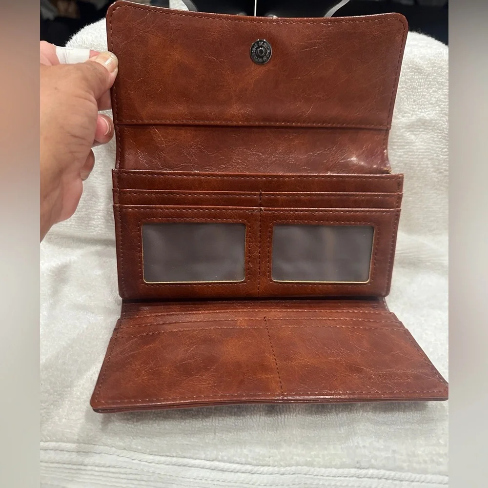 Embossed Rust-Brown Leather Wallet - Picture 3 of 6